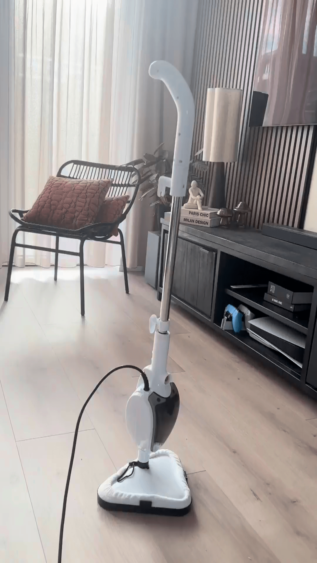 Na feestjes is m’n woonkamer in no time weer fris en niet meer plakkerig, love it!