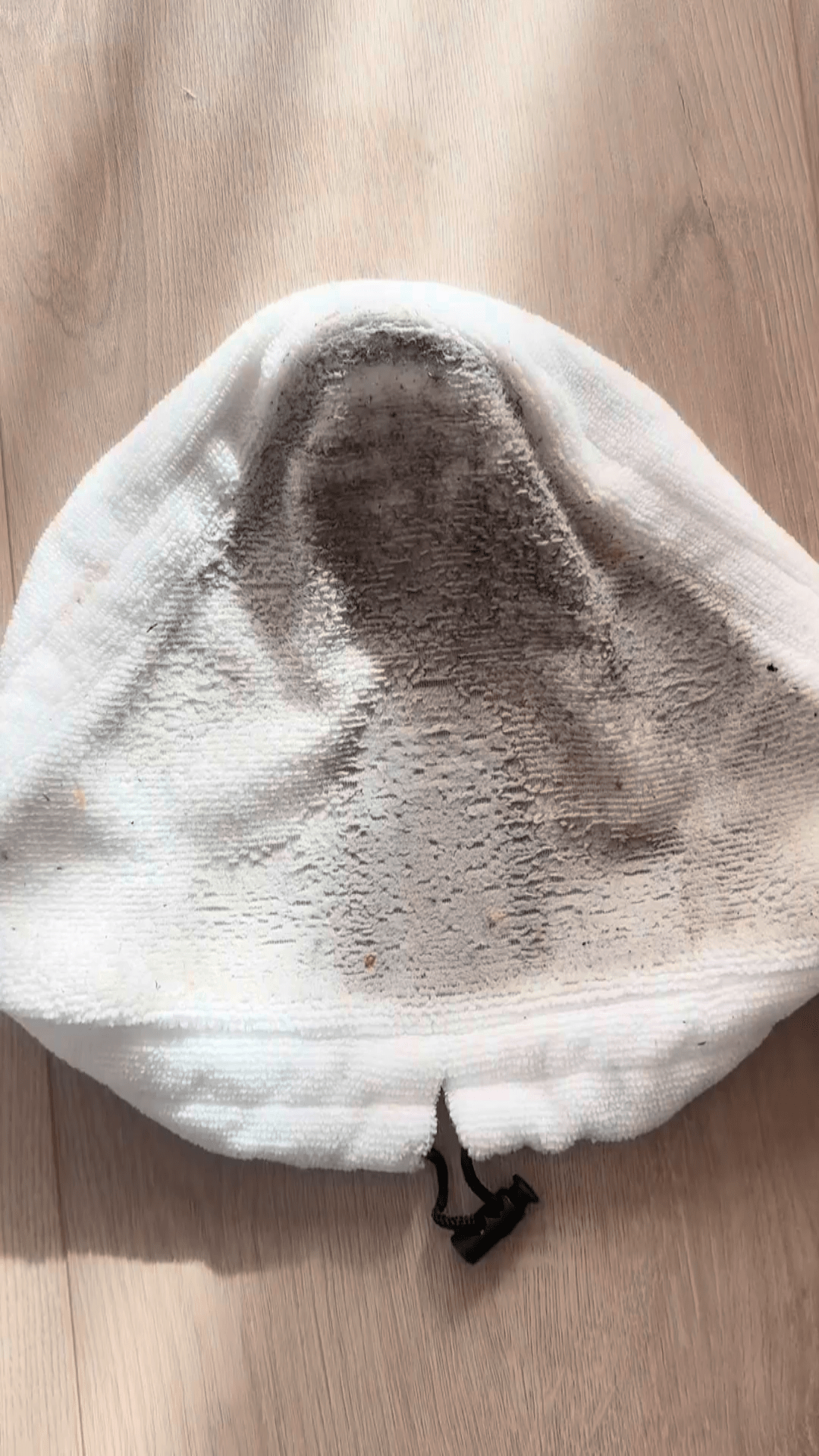 Van de vloer tot de kookplaat en badkamer, dit ding maakt álles blinkend schoon.